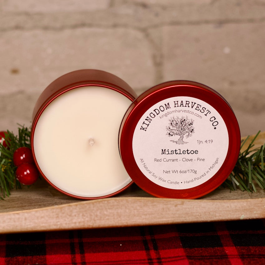 Mistletoe Candle - Red Tin